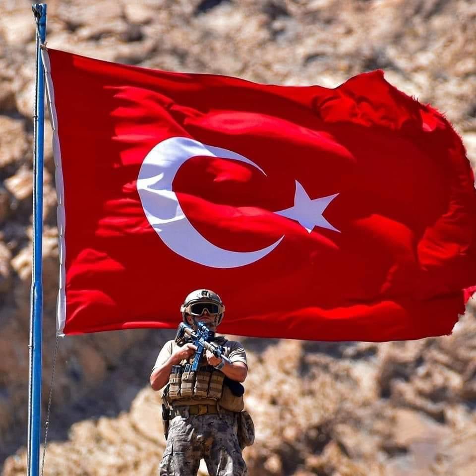 #UzmanÇavuş #UzmanÇavuş'lar özlük haklarının düzeltilmesini bekliyor..
<a href="/alitilkici38/">Ali Tilkici 🇹🇷</a> Hak ettikleri yaşam şartları verilsin...