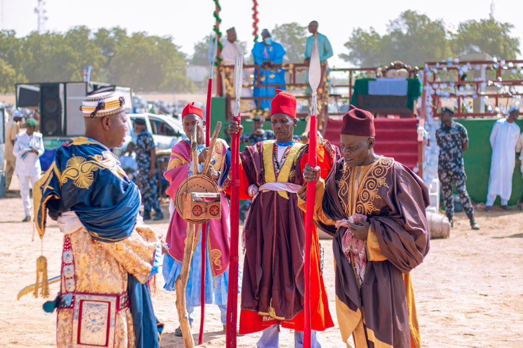bamalgmedia's tweet photo. The event was graced by distinguished guests including present and former Governors from across Nigeria, and several emirs including the Sultan of Sokoto.

The Shehu of Bama, reaffirms his commitment to serve with fairness and justice. #BamaIsAwakening https://t.co/fsgkja8kXZ