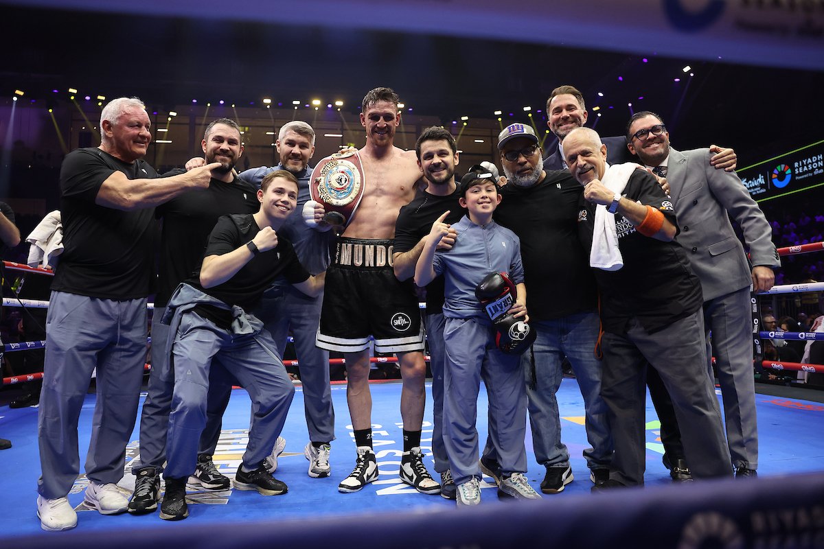kennyj84's tweet photo. What an absolute war between #buatsismith in the best fight I think I've ever seen, and I've seen some classics. @CallumSmith23 back on top. Let's go champ 🥊💪 https://t.co/lXTuJQ5cJi