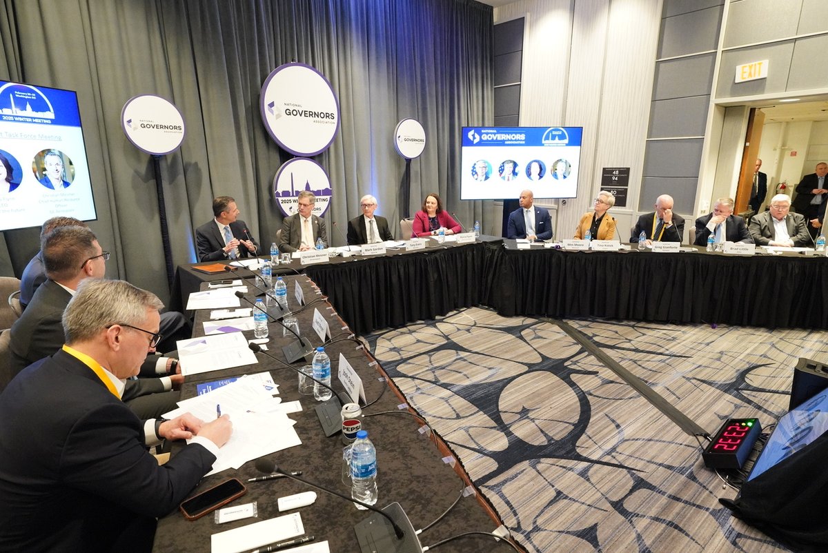 This morning, Wisconsin <a href="/GovEvers/">Governor Tony Evers</a> and Wyoming <a href="/GovernorGordon/">Governor Mark Gordon</a> led a discussion with Christian Meisner (<a href="/GE_Aerospace/">GE Aerospace</a>) &amp; Maria Flynn (<a href="/jfftweets/">Jobs for the Future (JFF)</a>) on the role of states in shaping policies to expand access to alternative education pathways. #NGAWinterMeeting