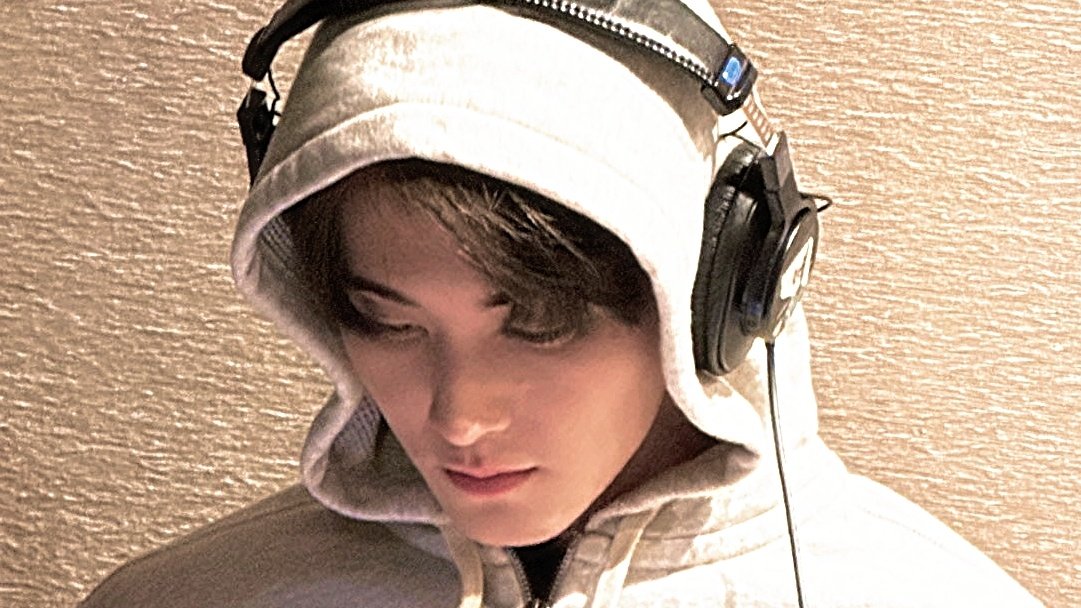 onyourm__ark                             r_e__m___