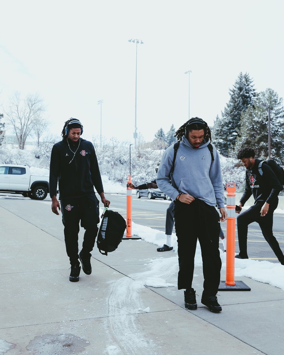 mesa_aztecs's tweet image. Arrived at Smith Spectrum Arena

#SDSUMBB #MESA #AztecBasketball