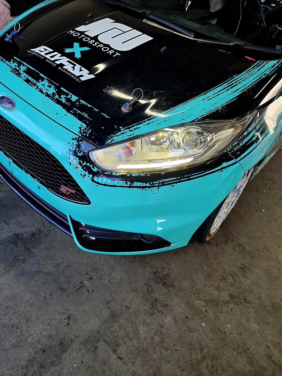 JBDataEngineer's tweet photo. 2025's officially here; first day at track done ✅

#dataanalysis #programming #technology #motosport #DataEngineer #dataengineering  #motorsport #racing #automotive #racecar  #jbdataengineering https://t.co/YyCNMOBr5j