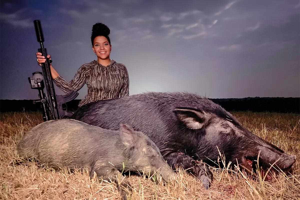 SPORTSMANchnl's tweet photo. Take advantage of thermal imaging to dispatch wild hogs after dark. Check out our best strategies via @GameAndFishMag: https://t.co/uaXyJaX0tI
#ITSINOURBLOOD #outdoors #hunting #thermal #imaging #hogs #hoghunting #wildboar #pighunting #nighthunting https://t.co/y8mIo5akfd