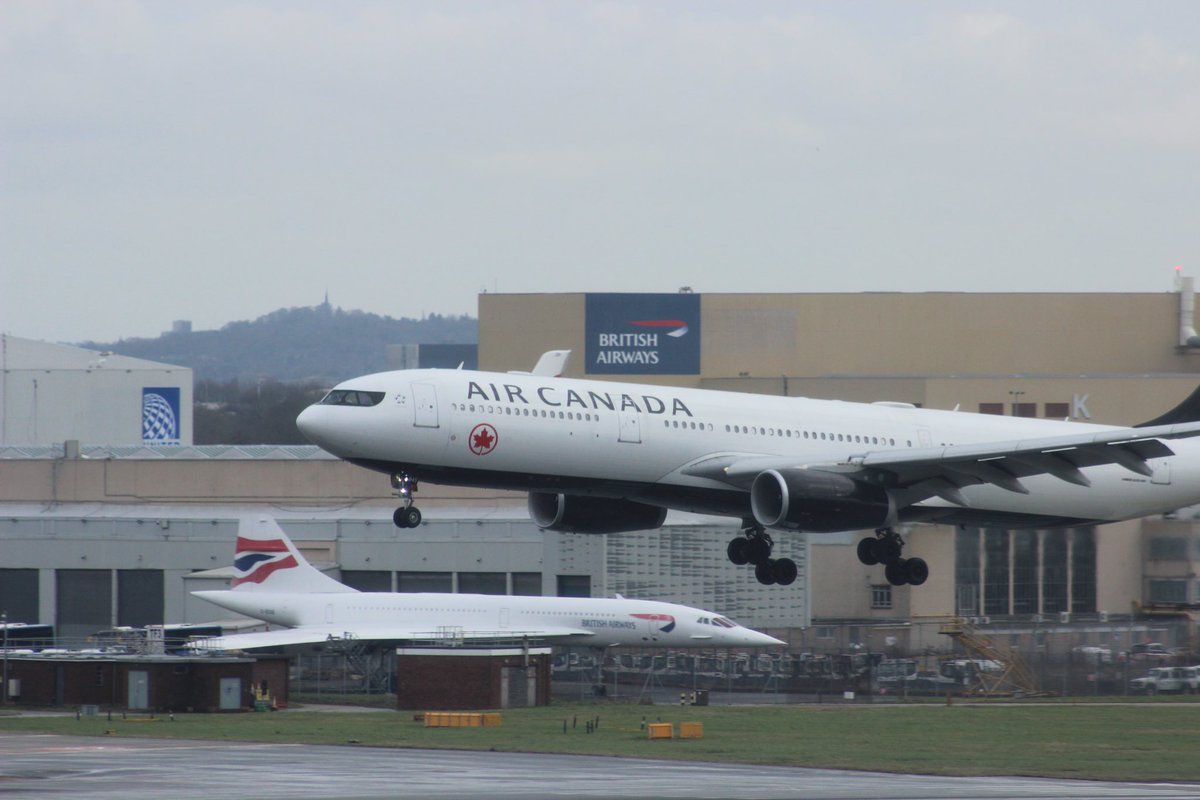 OBPhotography01's tweet photo. Aircraft at London Heathrow Airport. (Pt-1)

#canon #canonphotography #Aircraft #boeing #Airbus #britishairways #aircanada https://t.co/zfb8pOTlvT