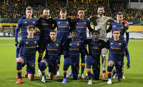Bologna e Milan perdono, abbiamo la possibilità di portarci a -1 da entrambe.

La Roma lunedì: