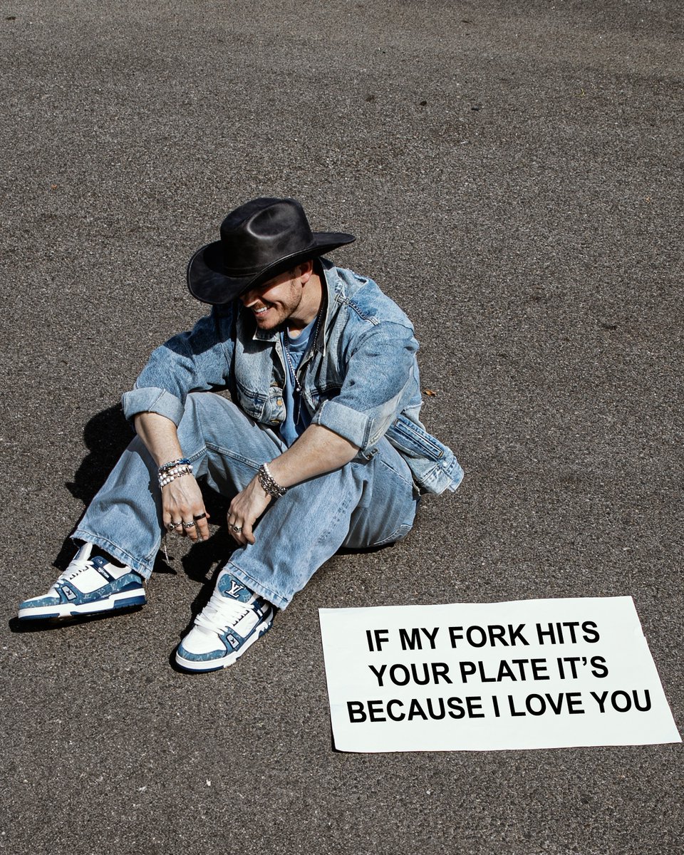 To anyone I've ever eaten next to...