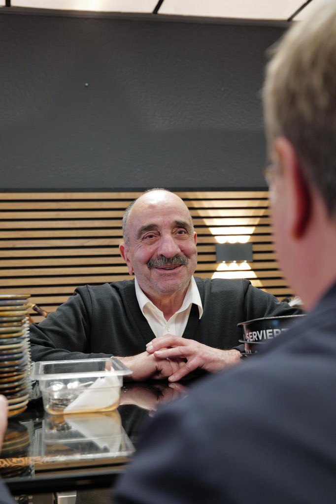 25 Millionen Menschen in Deutschland haben eine Einwanderungsbiografie, fast 30 Prozent in unserem Land. Sie sind Teil unserer Gesellschaft, sie leisten ihren Beitrag zu einem vielfältigen und wirtschaftsstarken 🇩🇪. Bei allen Debatten über die Ordnung der Migration dürfen nie