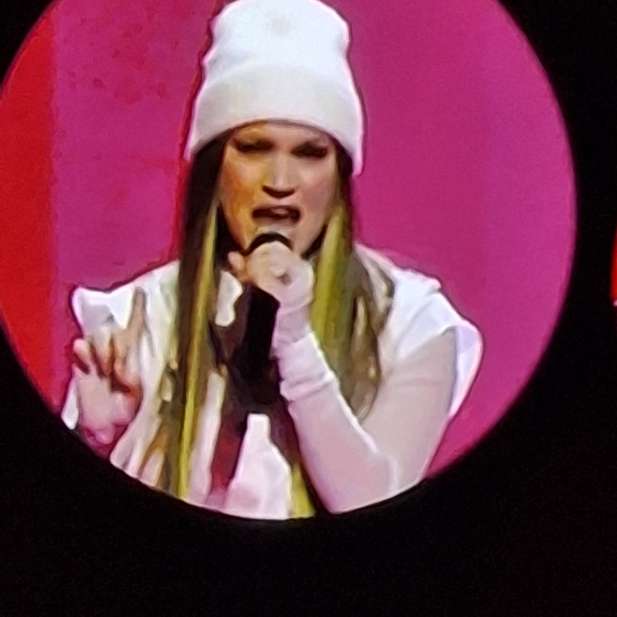 Kul att se Alice i #Melodifestivalen