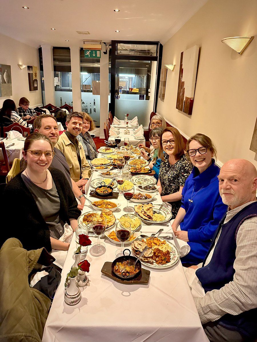 We’re in the middle of our Crucifixus Weekender and taking a pit stop to enjoy some delicious curry 💜🥘🍷