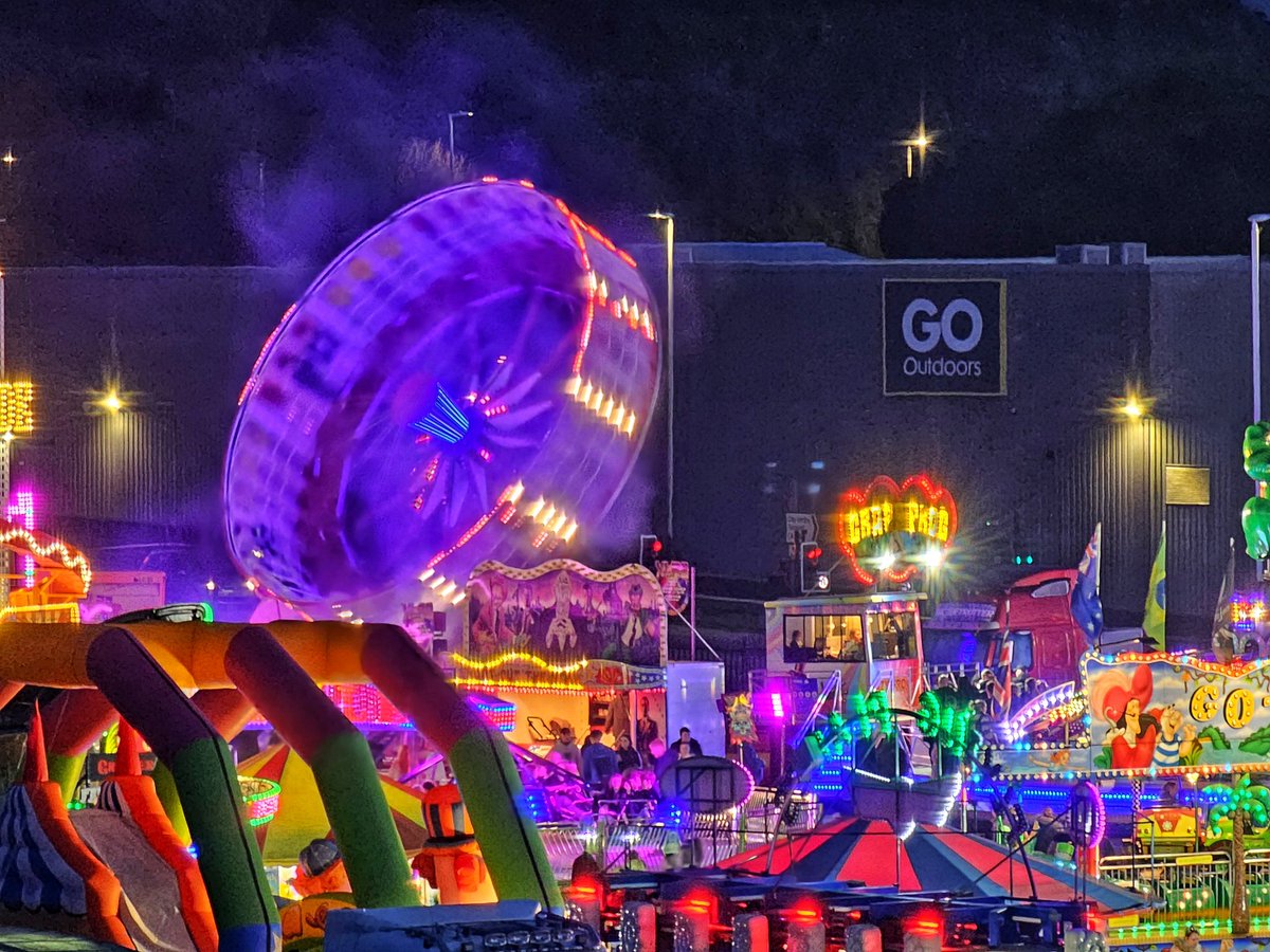 JackieGMs66's tweet image. All the fun of the fair @FunfairRowlands @WhatsOnPlymouth @visitplymouth @DestinationPlym #Plymouth #Funfair #halfterm 🎢🎠🎪🌆🎡