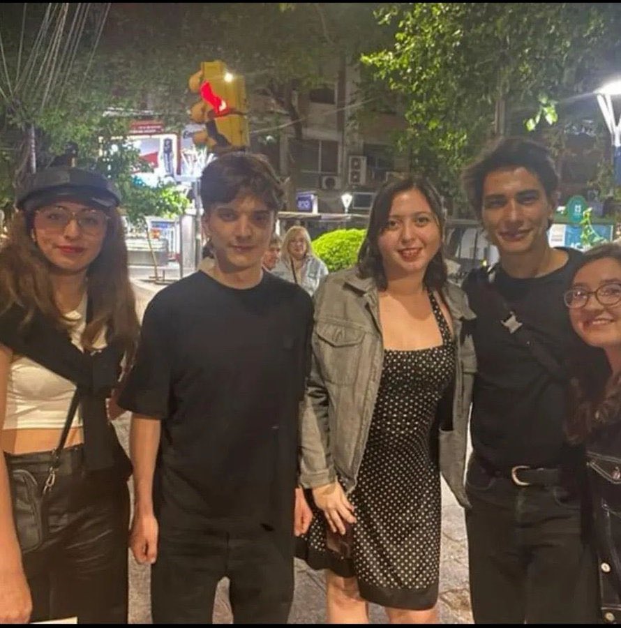 Matienzo Posting 💫 tweet media