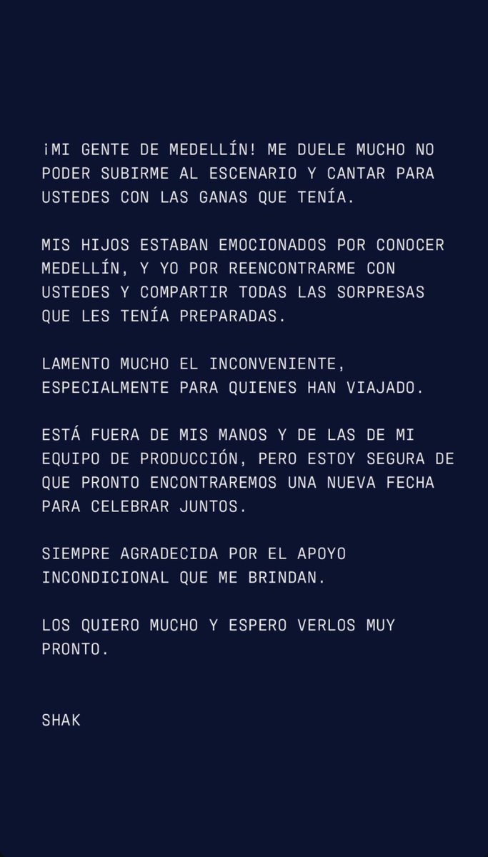 Ni pa leer sirven, ya dizque esperábamos que Shakira armara el techo o cantara con él encima. A VER, AVISPADOS, DE ESTO HABLÁBAMOS: