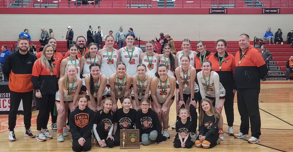 Versailles Athletics tweet media