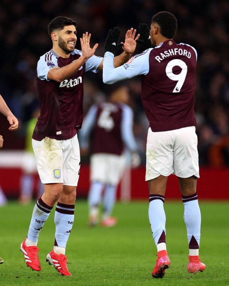 TheSecretScout_'s tweet image. When people want to know what ‘added value’ means. 

Use this