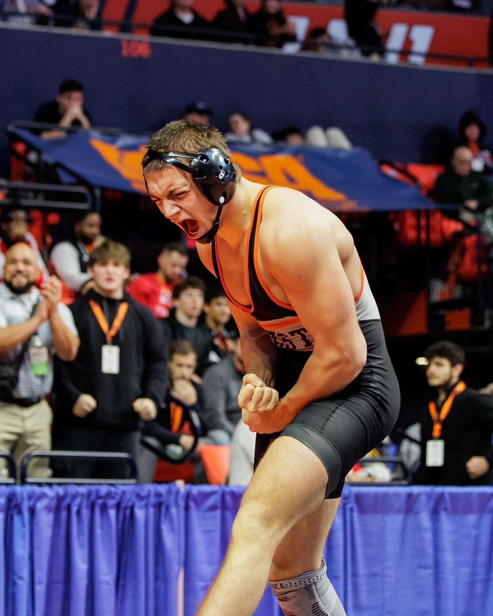 Nate Elstner takes out returning State Runner-Up in the Blood Round to place! 

Stay tuned for his cons semis match !!! 

Keep Going! 

#GoWarriors