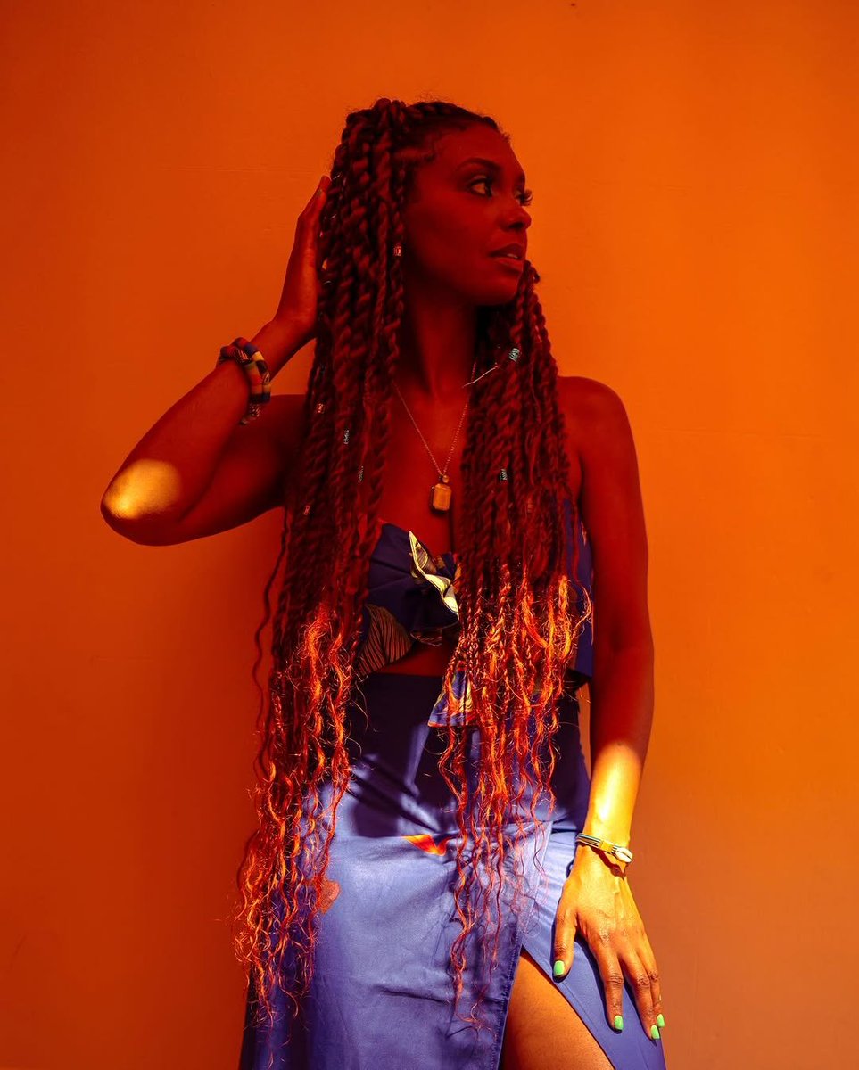Jessie_Wagner's tweet photo. Thx for watching and sharing the video! But as an indie artist, every view and stream counts! If you liked the song,  please continue to listen and pass the video along!! Help me make it go viral. ❤️❤️🙏🏾 #explore #share #jessiewagner #viralvideochallenge https://t.co/MQ1ojuiGnm https://t.co/4Sxw6noQIv