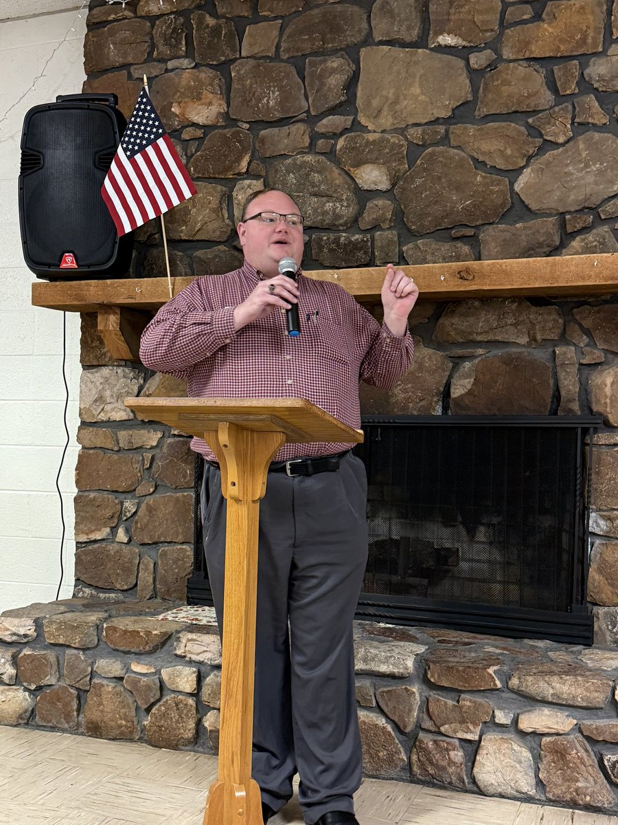 SaaronGA's tweet photo. Thank you Sammy for giving me some time today at the @GwinnettGOP Precinct Caucus to speak! I laid out a clear vision for the @ga9_gop Georgia for the next 2 years. We have to have experienced leadership to win! I hope to earn your vote on April 26th! #gagop #gapol #ga9gop https://t.co/jqqDfjw3iw