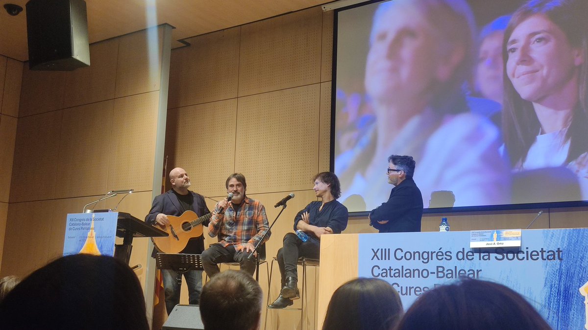 PsicoCoral's tweet photo. Cloenda preciosa i molt emotiva del congrés #SCBCP25 , que bonic com ens heu transmès tant de sentiment a través de l'art. Moltíssimes gràcies, i fins la propera companys/es ❤️
@SCBCPal @grupmutuam @FundlaCaixa @FundlaCaixaCAT @CatEaps #malaltiesavançades #finaldevidaFundlaCaixa https://t.co/rDa92cIqpF