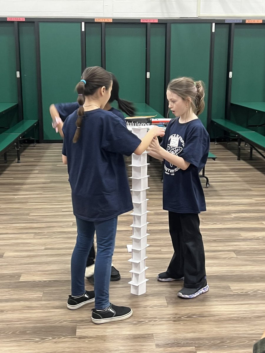 Lia Sansiper tweet media