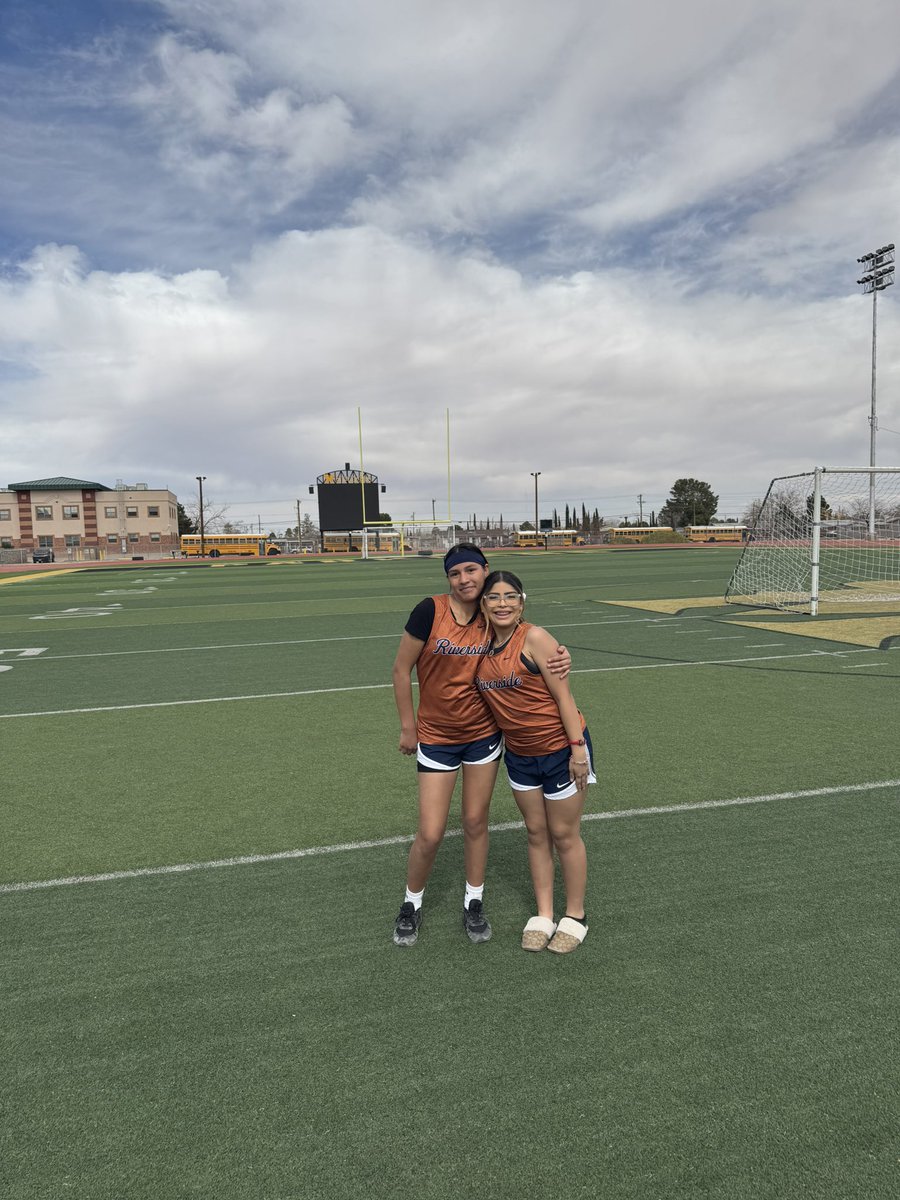 Coach Ramirez (@tomrami44) on Twitter photo Huge shout out to our future Rangers. 8th grade <a href="/RiversideMS1971/">Riverside Middle School</a> Rebels <a href="/phsmats/">Parkland Matadors</a> Invitational. We competed & showed plenty of PRIDE!
🥇 8th boys 4x100 & 4x400
🥇 100, 200, & 400m dash E. Guarado
🥈2400 m girls A.Escalante
We had a few kiddos win their heats as well. Huge shout out to our future Rangers. 8th grade <a href="/RiversideMS1971/">Riverside Middle School</a> Rebels <a href="/phsmats/">Parkland Matadors</a> Invitational. We competed & showed plenty of PRIDE!
🥇 8th boys 4x100 & 4x400
🥇 100, 200, & 400m dash E. Guarado
🥈2400 m girls A.Escalante
We had a few kiddos win their heats as well.