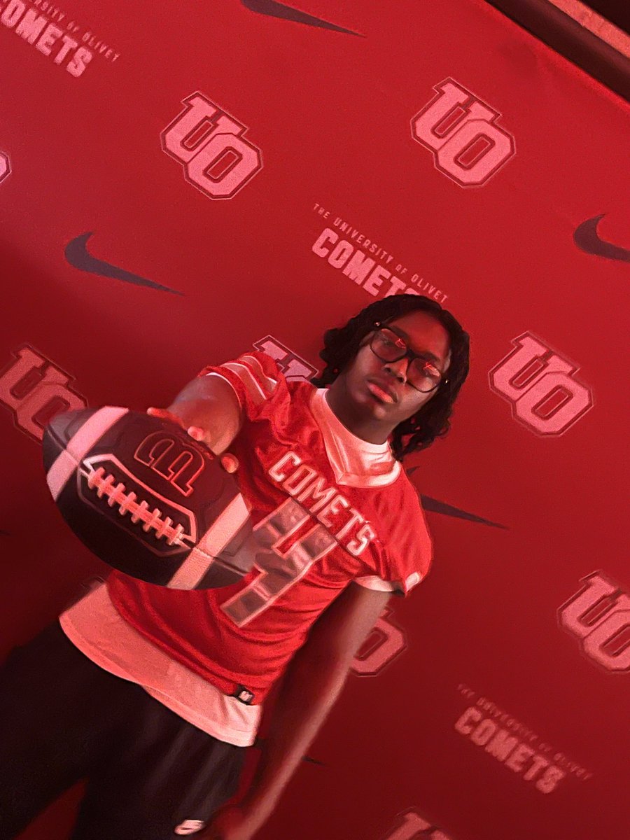 #AGTG After a great conversation with <a href="/CoachIeuter/">Erik Ieuter</a> I am blessed to receive an Offer from Olivet University
<a href="/CoachCrawford12/">Coach Crawford</a> <a href="/UOlivetfootball/">The University of Olivet Football</a>