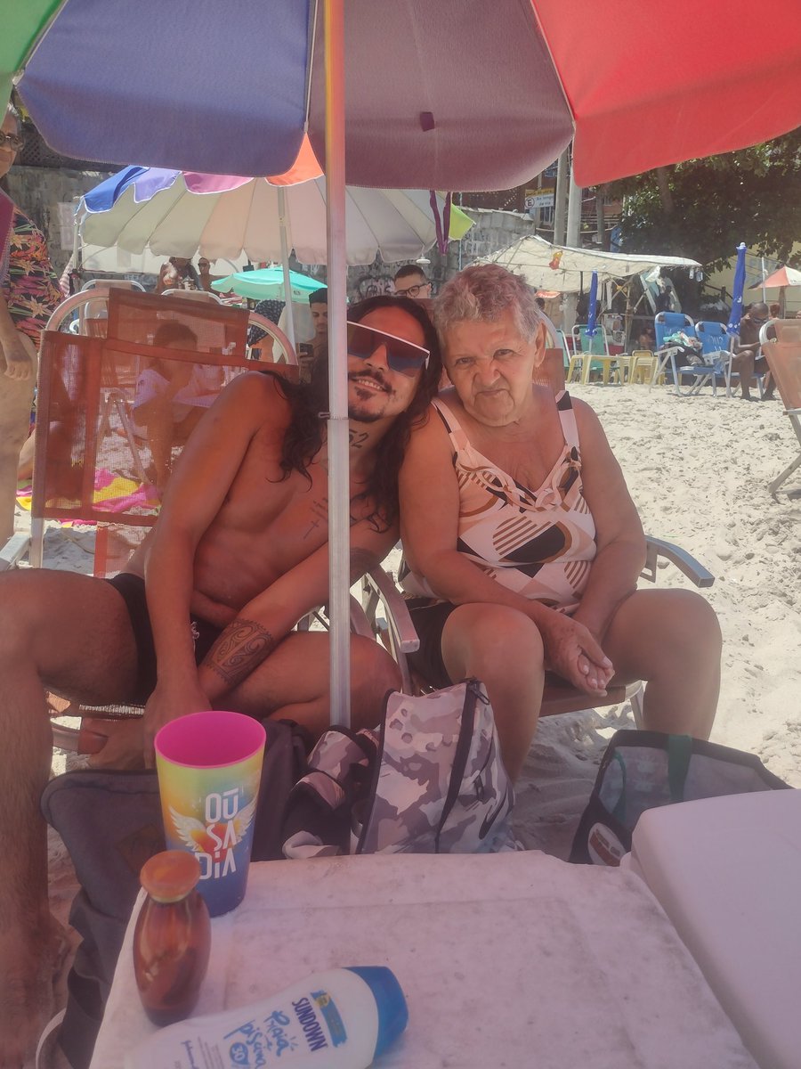 LUCASSAMPPAIO2's tweet photo. Todo amor que houver nessa vida. Te amo mãe! ❤️😎
#meutudo
#razão https://t.co/GF2RDG4o2x