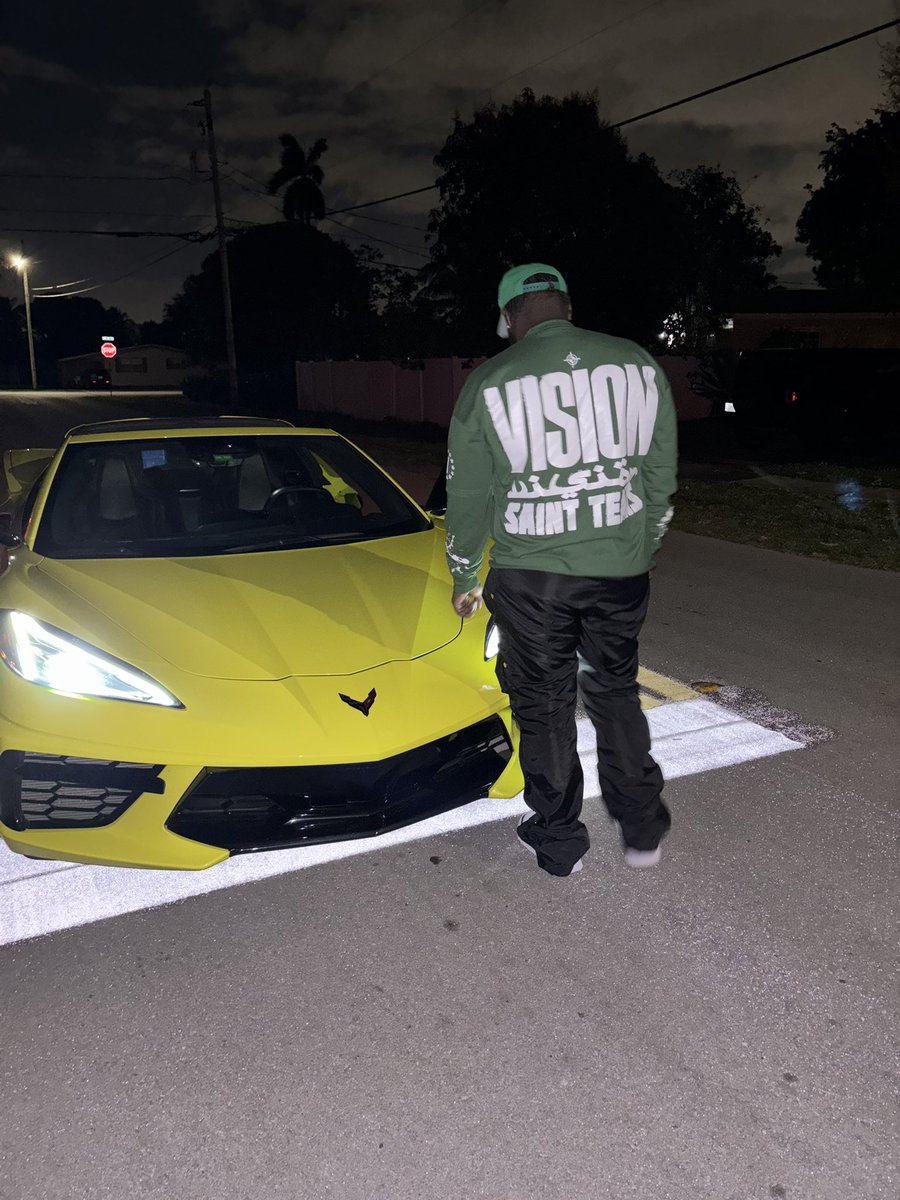 Sway_lingoo's tweet image. I’m in Miami for the Heat🔥But I got Boston for the Win☘️ #26