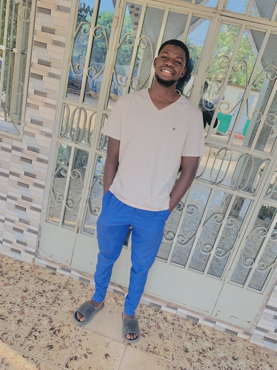 basirou_manneh's tweet image. Keep it Low 🤝