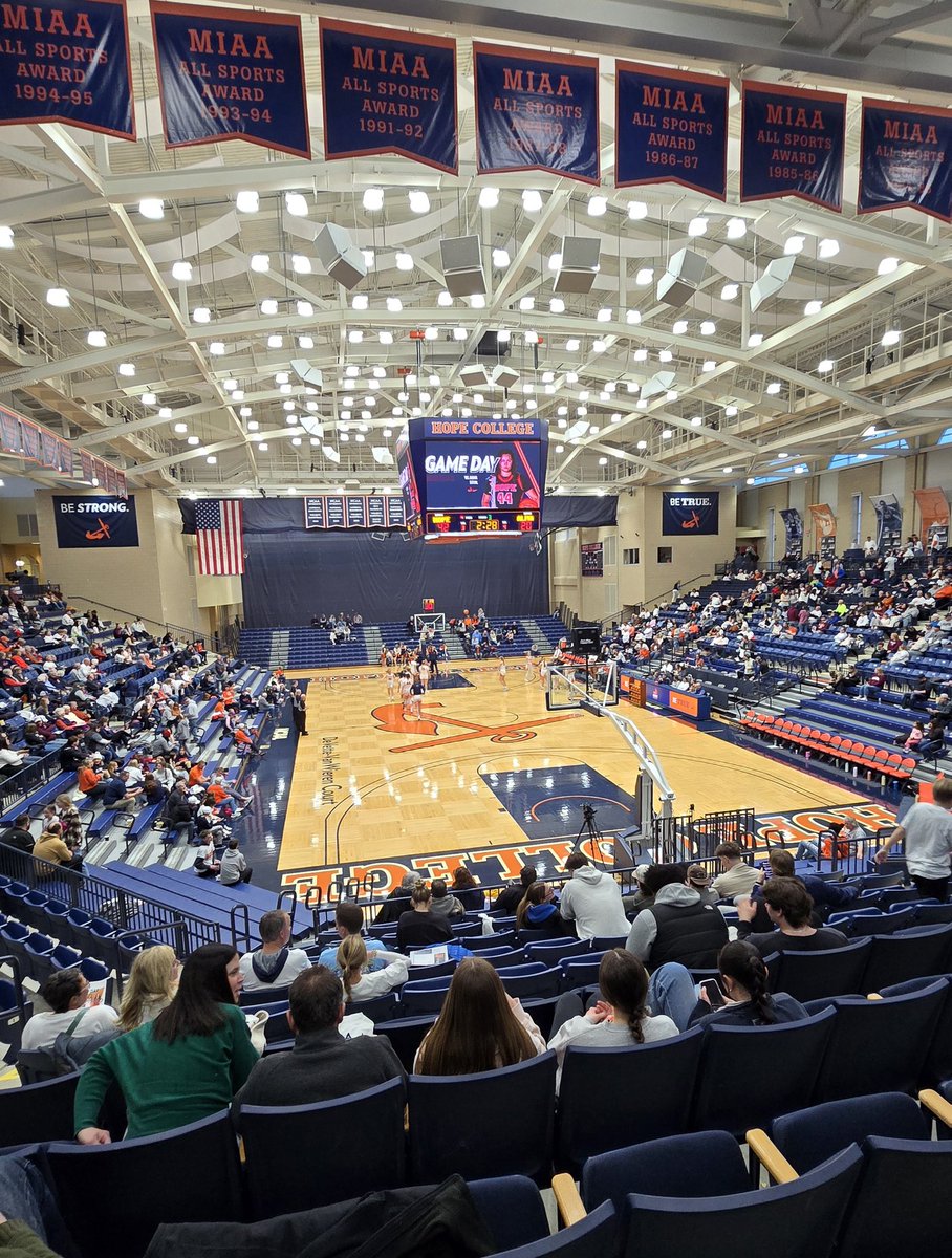 Carrie Becher (@carriebecher) on Twitter photo Thank you <a href="/CoachMorehouse/">Brian Morehouse</a> for having <a href="/RyennBecher/">Ryenn Becher</a> out tonight! What an amazing atmosphere 🏀
<a href="/ladyeaglesfly/">Linden Lady Eagles Basketball</a> <a href="/LindenSchools/">Linden Schools</a> <a href="/MichHSBball/">Mich HS Bball</a> <a href="/PGHMichigan/">Prep Girls Hoops Michigan</a> Thank you <a href="/CoachMorehouse/">Brian Morehouse</a> for having <a href="/RyennBecher/">Ryenn Becher</a> out tonight! What an amazing atmosphere 🏀
<a href="/ladyeaglesfly/">Linden Lady Eagles Basketball</a> <a href="/LindenSchools/">Linden Schools</a> <a href="/MichHSBball/">Mich HS Bball</a> <a href="/PGHMichigan/">Prep Girls Hoops Michigan</a>
