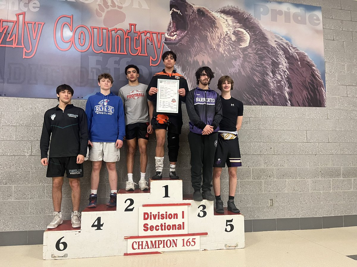 Congrats to our 3 alternates and 2 District qualifiers out of the Wadsworth Sectional. (1/2)