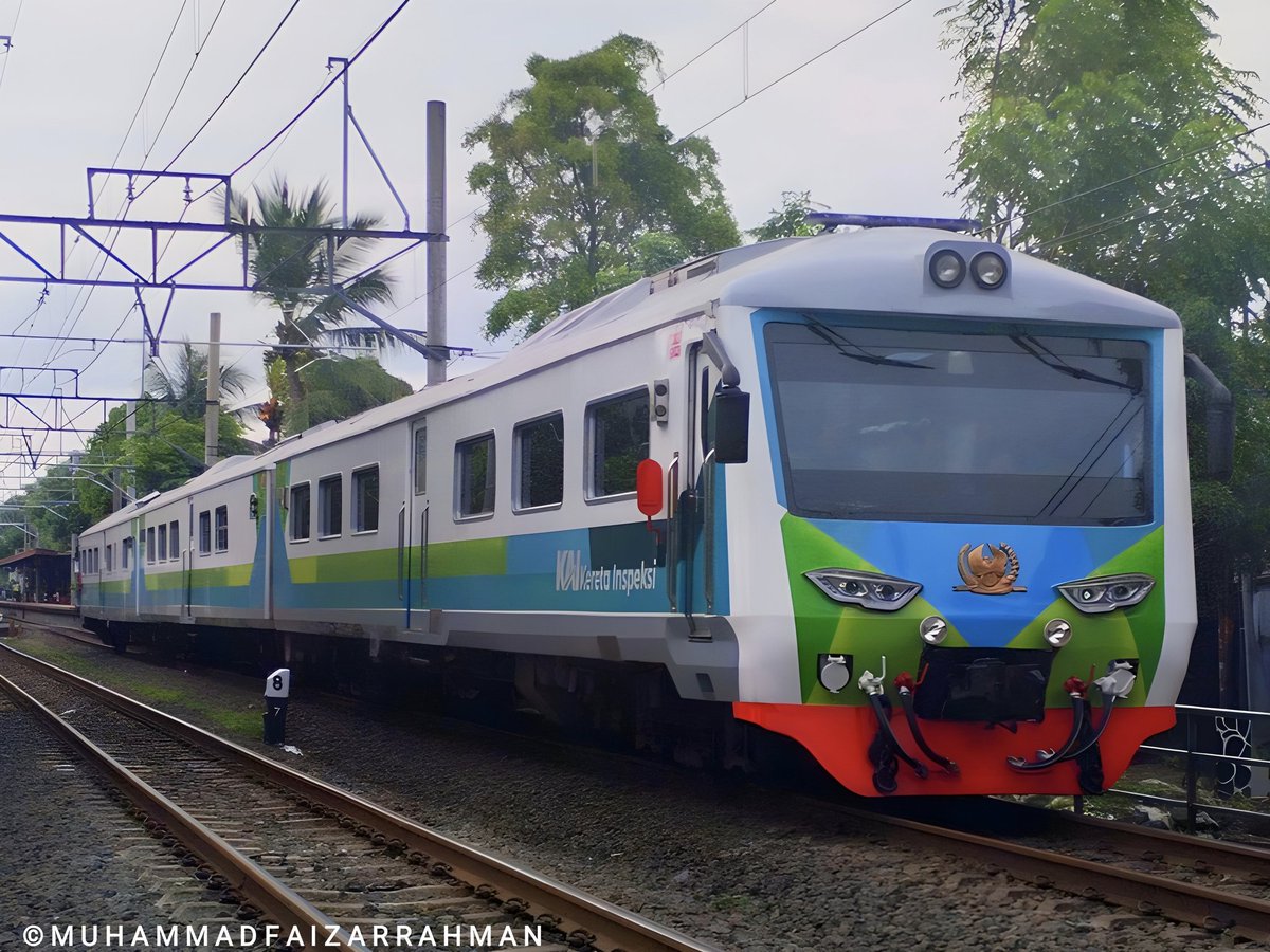 yoasobiloved's tweet image. KLB Putar Kabin.
D1/10321 ( JNG - KPB Via PSE ).
D1/10168 ( KPB - JNG Via MRI ).
Inframe : Kereta Inspeksi 3.
#fotosepur #klb #keretainpeksi #kais3 #keretaluarbiasa