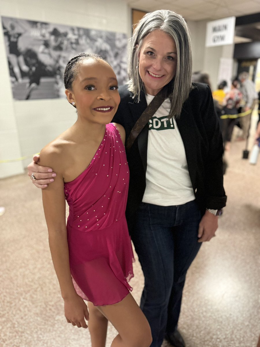 Always grateful for <a href="/sblackshear_CMS/">Stacey Blackshear</a>’s support of #TheVannClan and the <a href="/HumbleISD_CMS/">Creekwood Middle</a> Dance Team!  <a href="/HumbleISD/">Humble ISD</a> #ShineOn