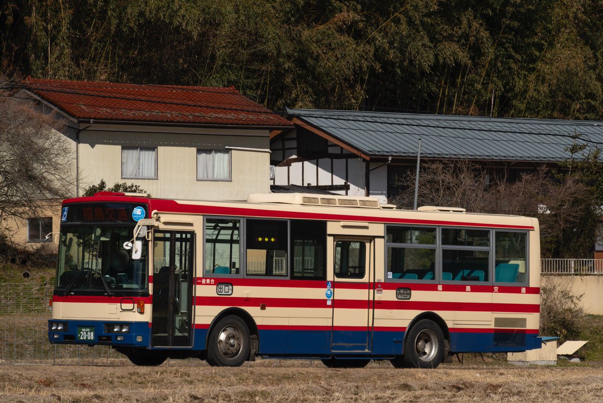 s330m2403's tweet photo. 昨日はお誘いいただきまして、福島200か2008の貸切会に参加させていただきました。個人的には富士重OKステッカーが残ってたのが刺さりました！また昼飯も美味しくて最高の貸切会で楽しかったです。関係者の皆様ありがとうございました。

#2008号車で巡る早春の福島路 https://t.co/1E47z4UfMl