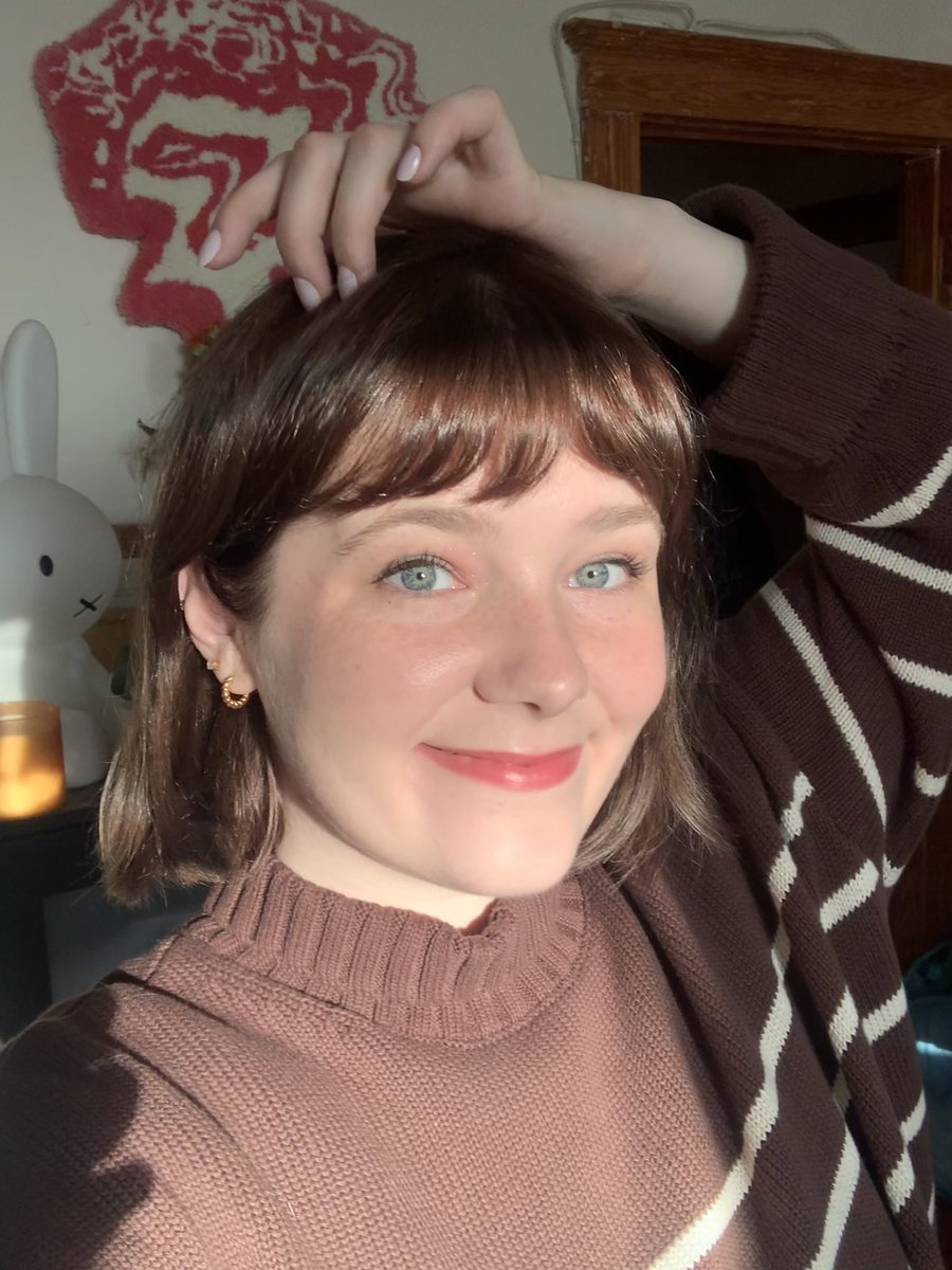 kelly erin tweet media