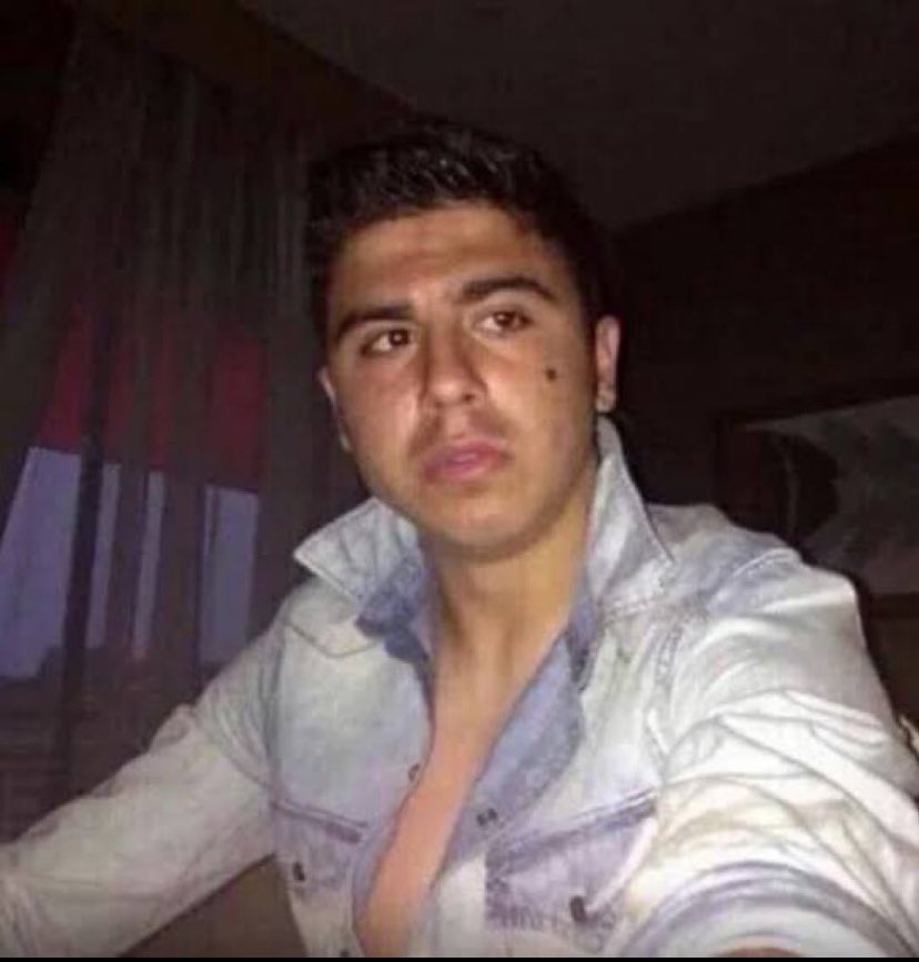 Hoca gelmeyince cenazesi çıkmış diyen elaman