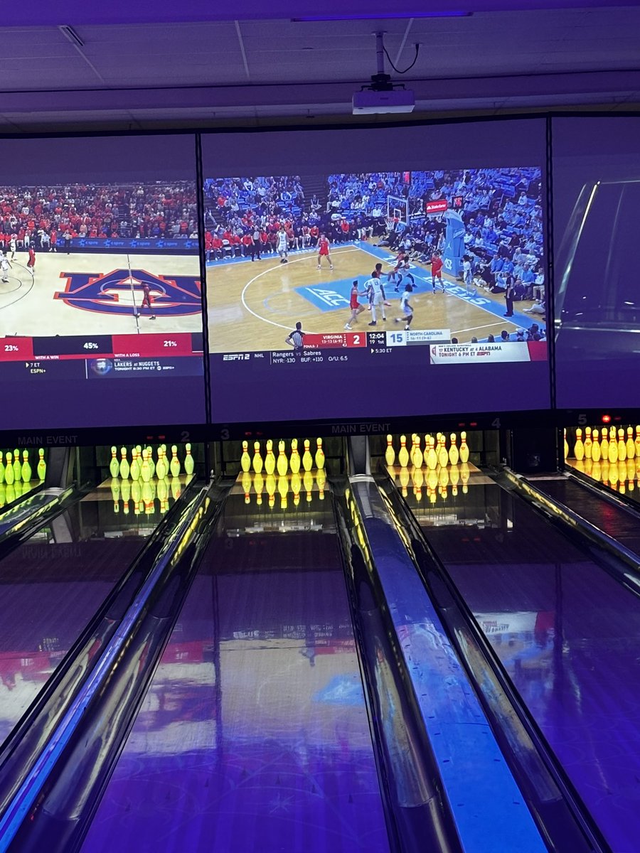 bjohnson_23's tweet image. We turn the boys on no matter where we are! Heels by 40! LFG!!!!!