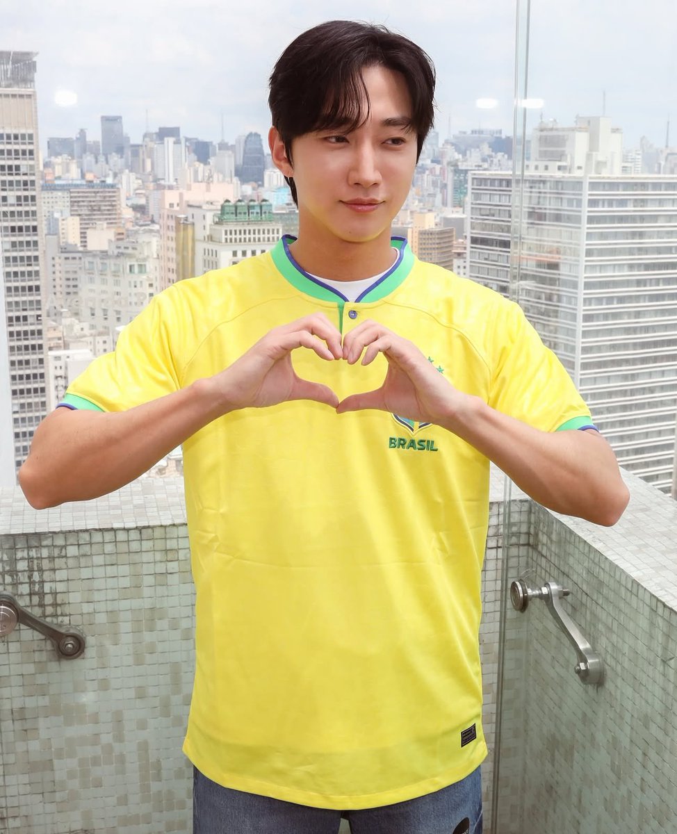 Jinyoung Brasil (BANA) tweet media