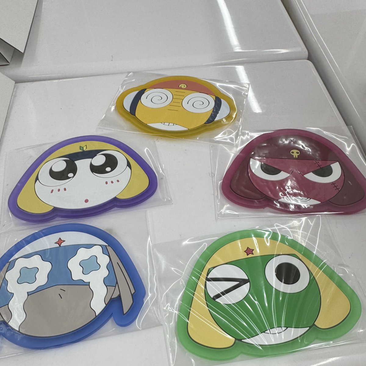 D_Octo66's tweet photo. 昨日やっと見つけて回したんですがどろ出るまで回したらコンプしたよ〜と言う✌🏻😆✌🏻 https://t.co/IluiJjon69
