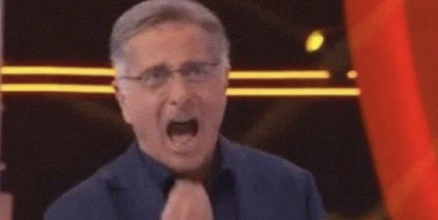 xfrasp's tweet photo. "Alla fine decide mio marito" MA PERCHÉ? MA COSA? Una porta in grembo una figlia per 9 mesi e la cresce perché alla fine DEVE SCEGLIERE IL MARITO???  #cepostaperte https://t.co/tUAuPMxVpL