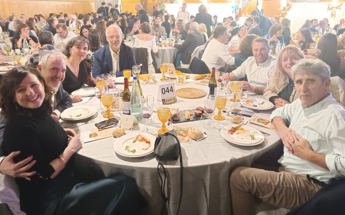 Un any més acompanyant els amics de Cerdanya a la festa del Trinxat a Puigcerdà. Magnífica organització, exquisit menjar km 0 😋 i fantàstic ambient amb la millor companyia. Enhorabona, com sempre.