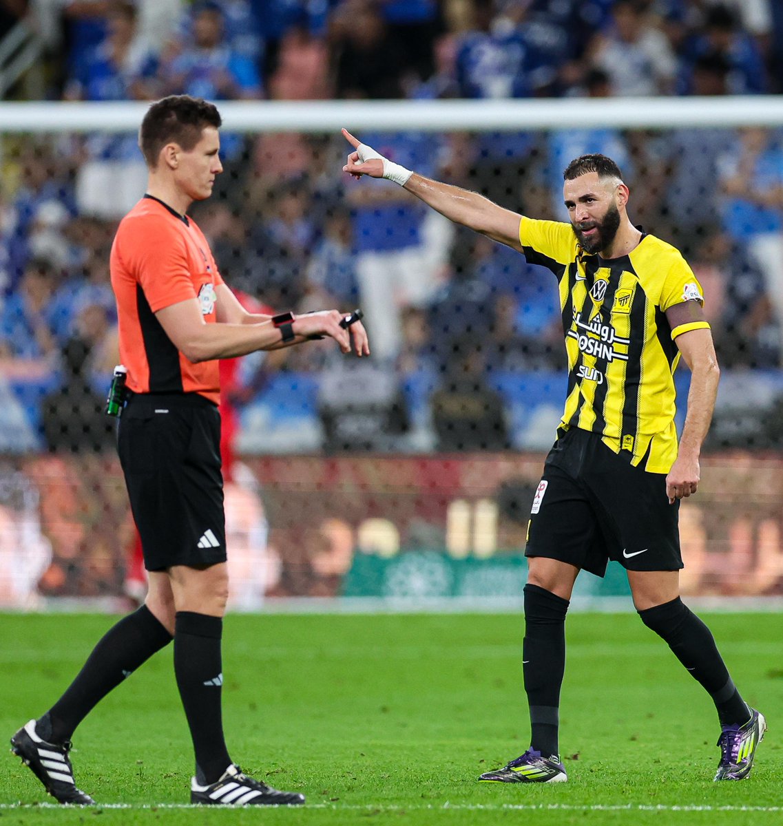 احـكـم باحكامك 🔥☝️
#الاتحاد_الهلال 
#يوم_التأسيس