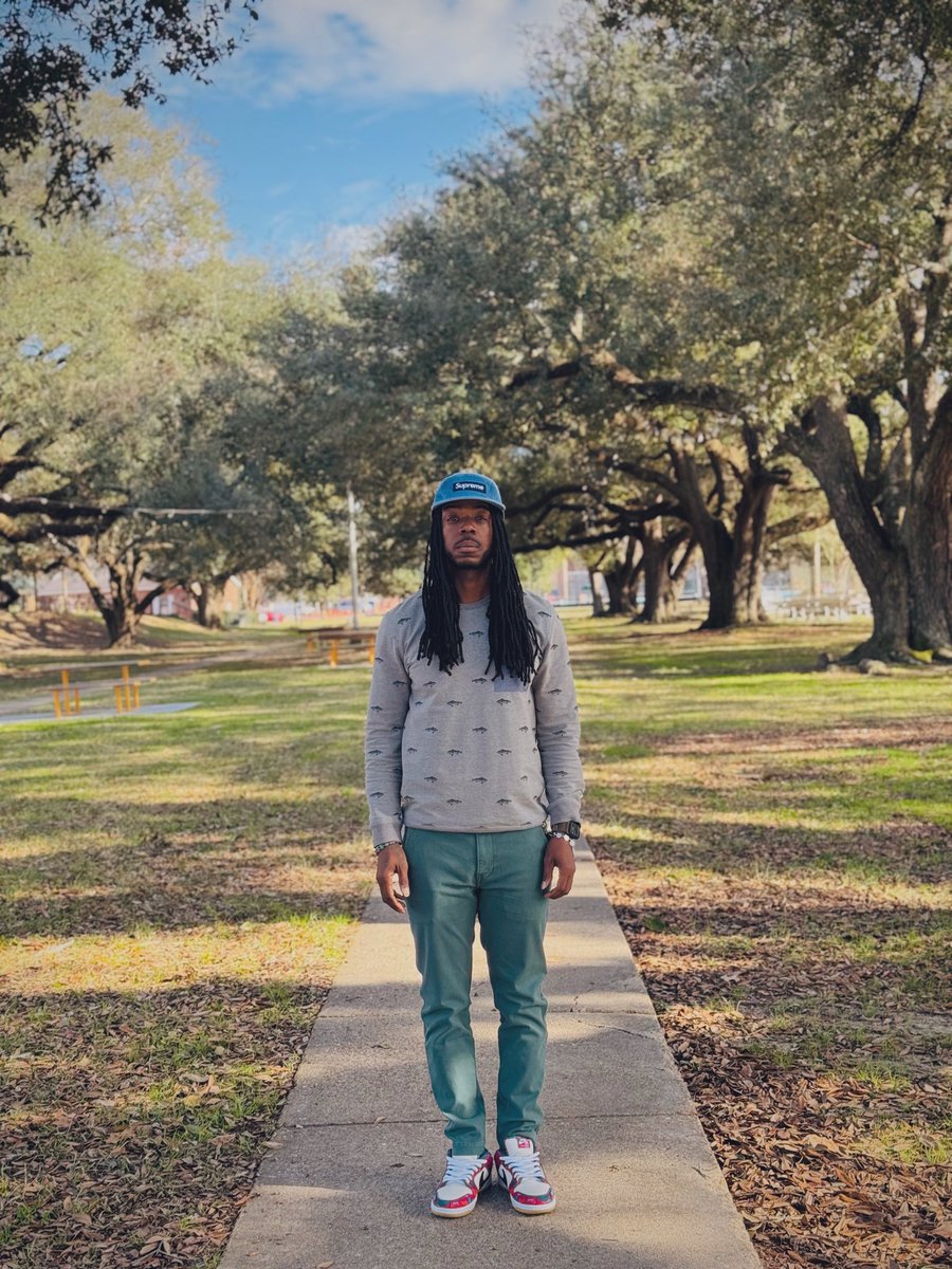 jerktherobot's tweet image. A. Highly Sought After
B. Long-Awaited 
C. Highest Resale Paid   or
D. All of the Above
The Answer is D. 
For Day 22 of @JerLisa_Nicole’s #BHMKOTD challenge “Grailed”
#KOTD
Parra x SB Dunk Low
‘Abstract Art’
#BHMKOTD25
#wearyourkicks