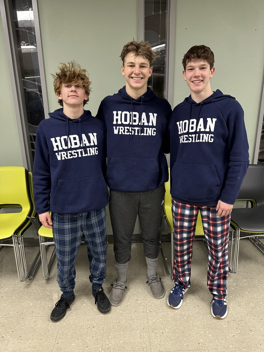 Congratulations to our sectional placers:

1st and district qualifiers:
Brydon Feister, 190lbs
Brayton Feister, 215lbs 

3rd and district qualifier:
Cam Barnett, 113lbs

5th and district alternates:
Garrett Walters, 120lbs
Owen Jackson, 132lbs
Tad Holzapfel, 175lbs
#GoKnights