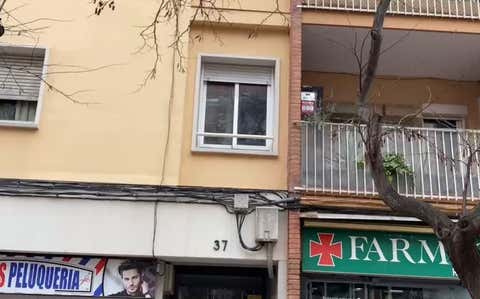 El Barça gana con gol de Olmo qué pudo jugar por la empresa que puso 28 millones de Barça Visiones 😳😳😳con sede en este primero sin ascensor.