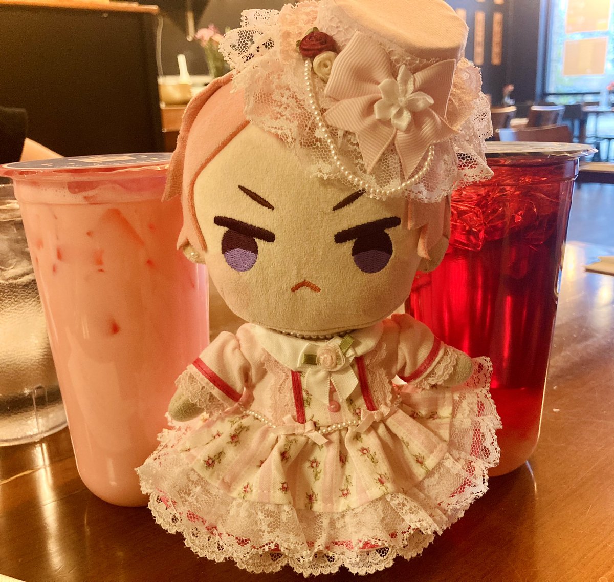 ShuglysWorld's tweet image. I’m the Queen of these drinks~