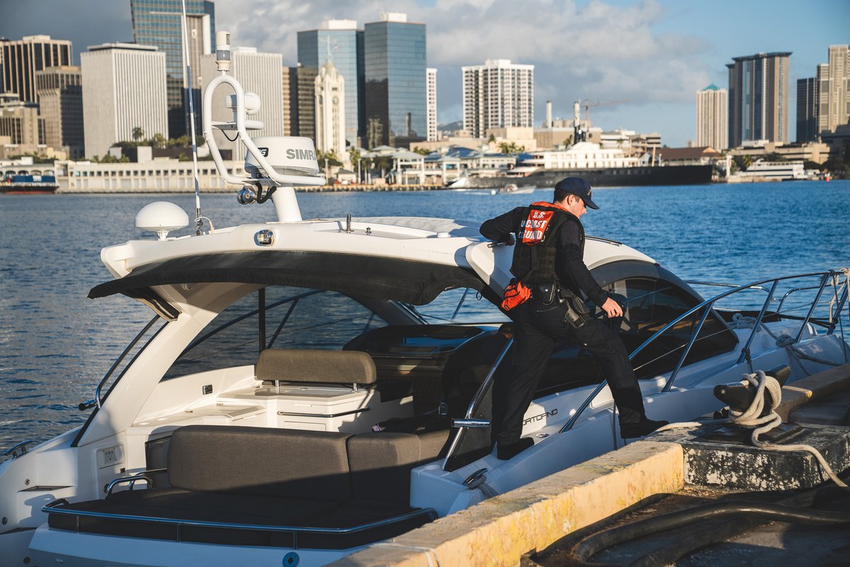 USCG Hawaii Pacific (@uscghawaiipac) on Twitter photo The #USCG detained a man who was driving a yacht erratically in Honolulu Harbor yesterday. The man was also suspected of stealing the vessel. Our crew transferred the suspect to <a href="/honolulupolice/">Honolulu Police</a> and sheriffs, who arrested him for first-degree theft. More: tinyurl.com/mu6ju847 The #USCG detained a man who was driving a yacht erratically in Honolulu Harbor yesterday. The man was also suspected of stealing the vessel. Our crew transferred the suspect to <a href="/honolulupolice/">Honolulu Police</a> and sheriffs, who arrested him for first-degree theft. More: tinyurl.com/mu6ju847