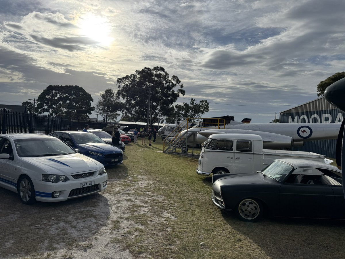 ANAMAviation's tweet photo. Cars have been arriving since 8am! Weather is holding and people are already enjoying the mix of - Wings and Wheels! https://t.co/6i6SWPJoS7