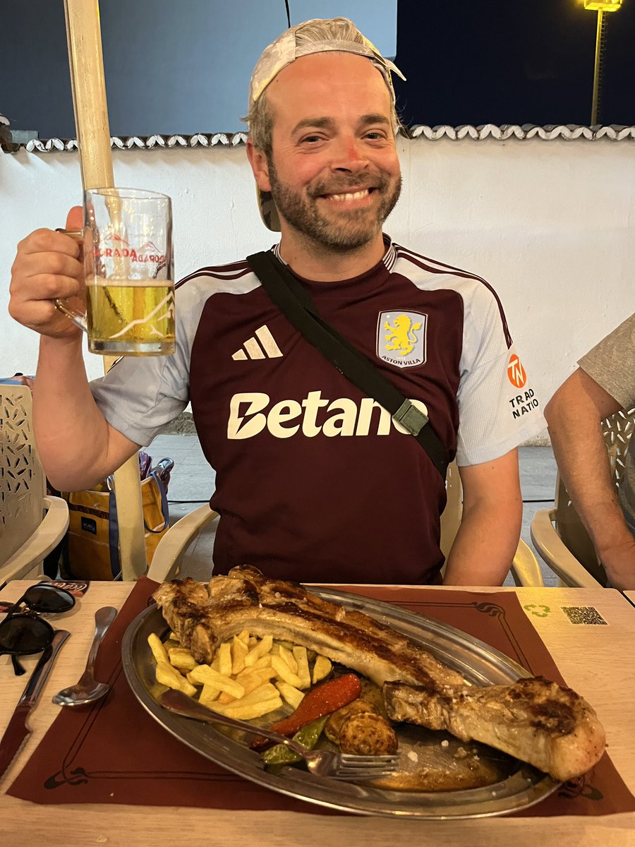 HT vs FT #avfc

Been waiting for a Prem win like that. Magnificent. UP THE VILLA!