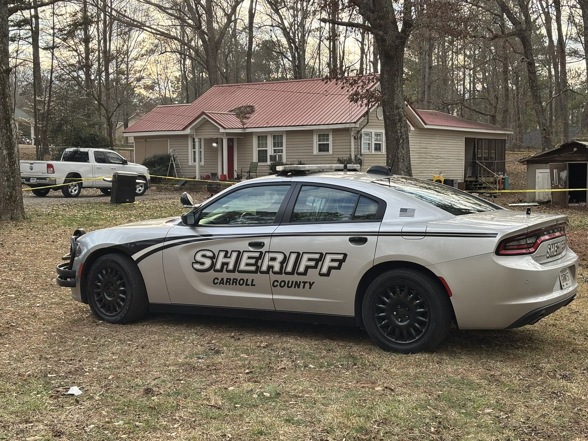 Chase Houle (@chase_houletv) on Twitter photo It’s been three days since a Carrollton couple was found shot to death inside their home on Tyus Carrollton Road. Deputies have been seen at the house every day since and are still looking for the person or people responsible. <a href="/11AliveNews/">11Alive News</a> It’s been three days since a Carrollton couple was found shot to death inside their home on Tyus Carrollton Road. Deputies have been seen at the house every day since and are still looking for the person or people responsible. <a href="/11AliveNews/">11Alive News</a>